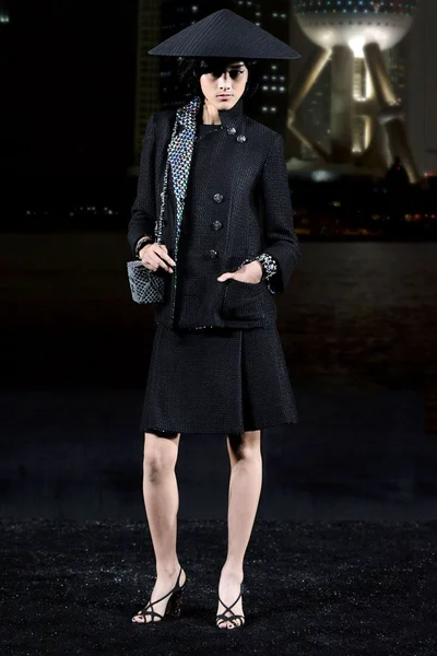 Look 14